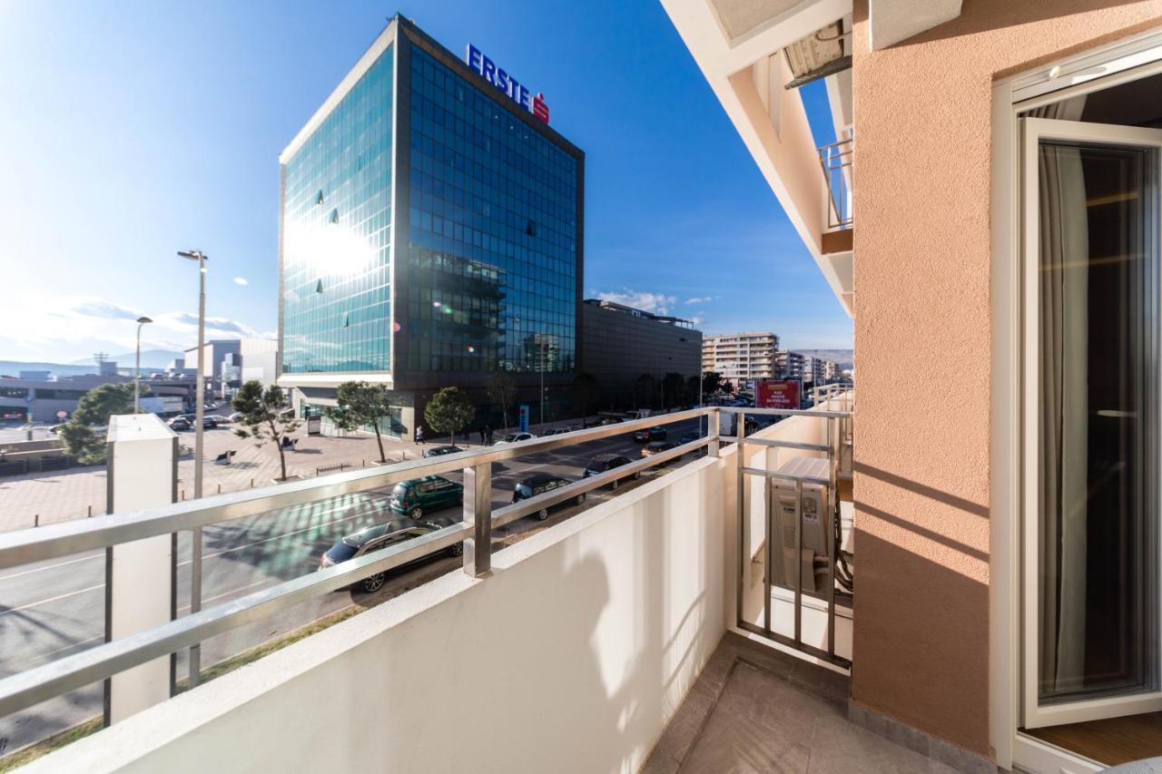 Apart Compliment Podgorica Exterior foto